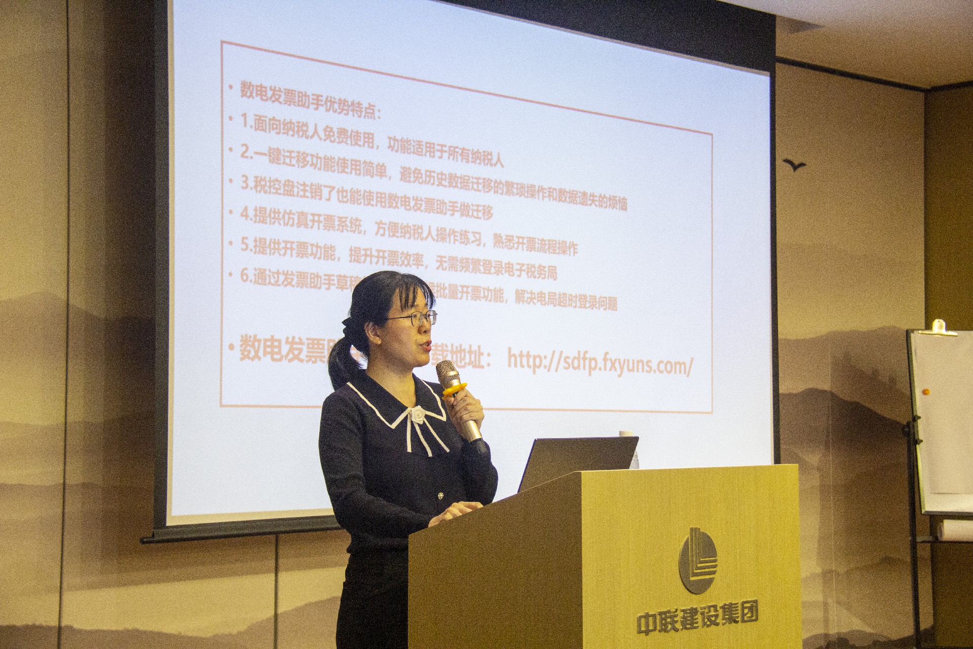 1698896317504193.jpg 1698896317504193.jpg